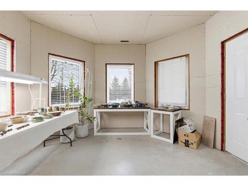 86 Canters Close, Kitchener, ON - Indoor Photo Showing Other Room