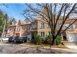 246-2075 Walkers Line  Burlington, ON L7M 4G7