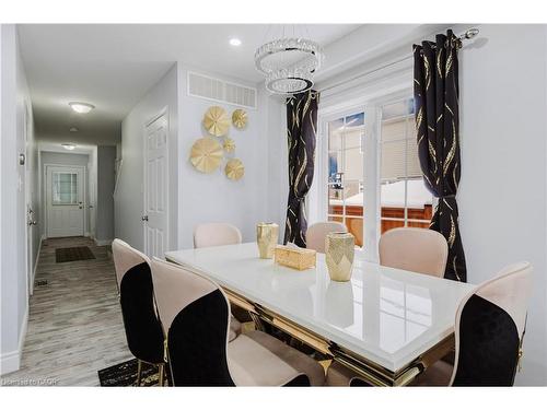 72 Rivertrail Avenue, Kitchener, ON - Indoor Photo Showing Dining Room