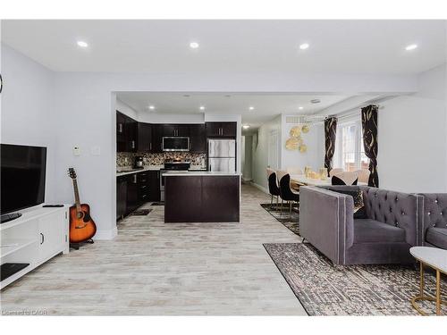 72 Rivertrail Avenue, Kitchener, ON - Indoor