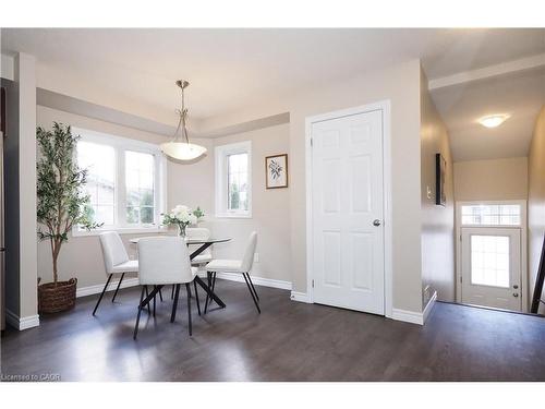 6C-388 Old Huron Road, Kitchener, ON - Indoor Photo Showing Dining Room