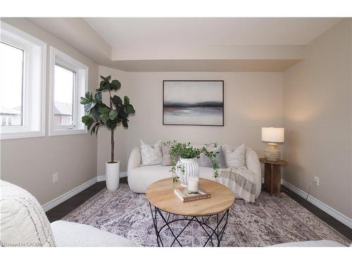 6C-388 Old Huron Road, Kitchener, ON - Indoor Photo Showing Living Room