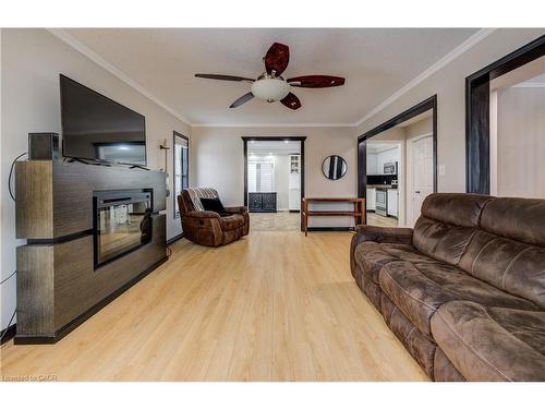 51 Shields Street, Breslau, ON - Indoor Photo Showing Living Room