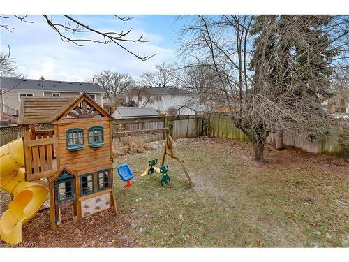 471 Sparling Crescent, Burlington, ON - Outdoor