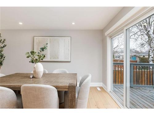 471 Sparling Crescent, Burlington, ON - Indoor Photo Showing Dining Room