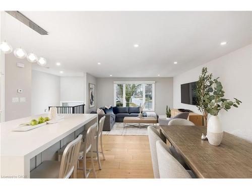 471 Sparling Crescent, Burlington, ON - Indoor