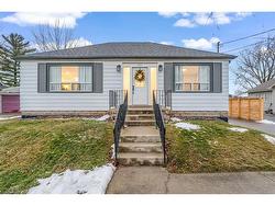 101 Corman Avenue  Stoney Creek, ON L8G 3W3