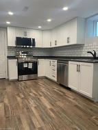 Lower-17 Mayflower Street  Hamilton, ON L8L 2K5