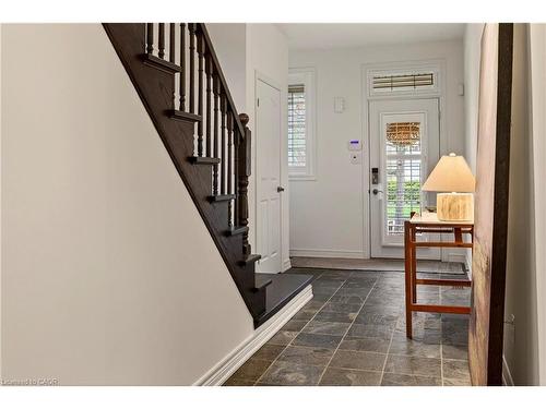 84 Forest Valley Crescent, Hamilton, ON - Indoor Photo Showing Other Room