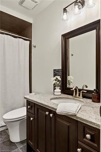84 Forest Valley Crescent, Hamilton, ON - Indoor Photo Showing Bathroom