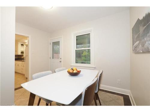 296 Dumfries Avenue, Kitchener, ON - Indoor Photo Showing Dining Room