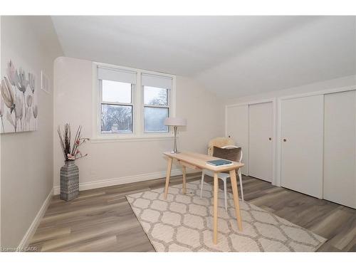 296 Dumfries Avenue, Kitchener, ON - Indoor Photo Showing Other Room