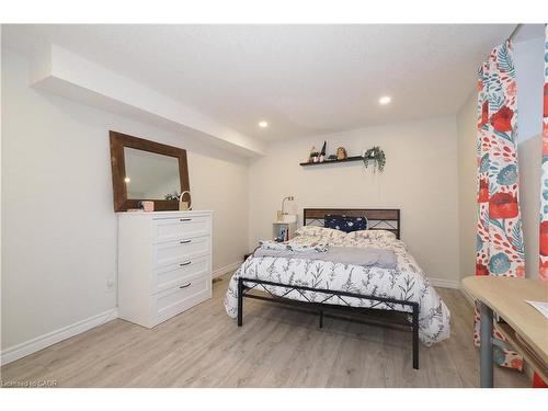 296 Dumfries Avenue, Kitchener, ON - Indoor Photo Showing Bedroom