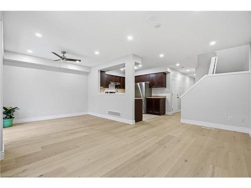 930 Zeller Crescent, Kitchener, ON - Indoor