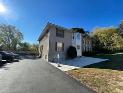 8-31 Cedar Street  Cambridge, ON N1S 1T8