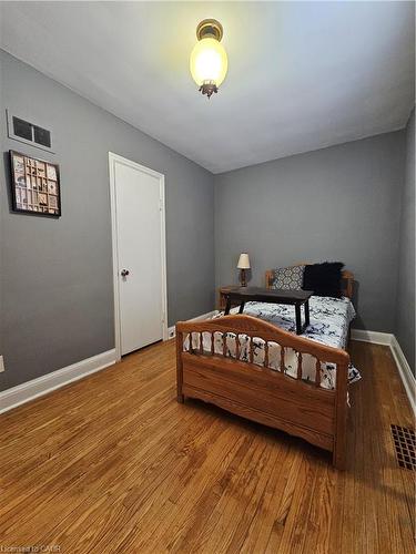 379 St. Leger Street, Kitchener, ON - Indoor Photo Showing Bedroom