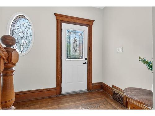 84 Ray Street S, Hamilton, ON - Indoor Photo Showing Other Room