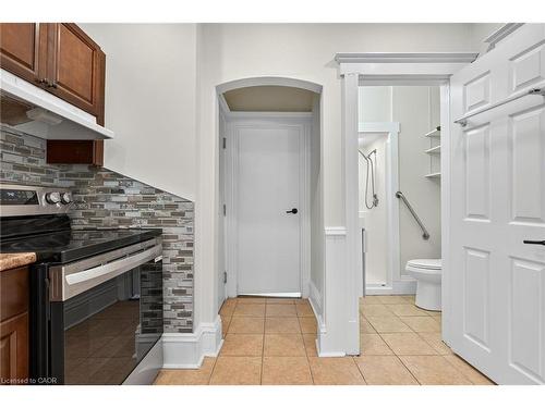 84 Ray Street S, Hamilton, ON - Indoor