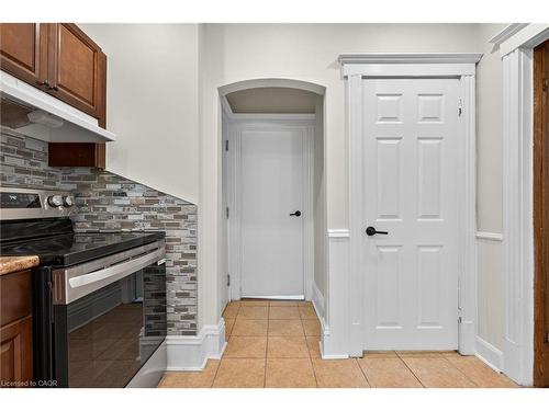 84 Ray Street S, Hamilton, ON - Indoor