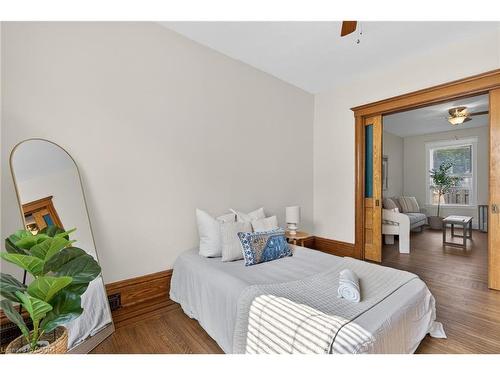 84 Ray Street S, Hamilton, ON - Indoor Photo Showing Bedroom