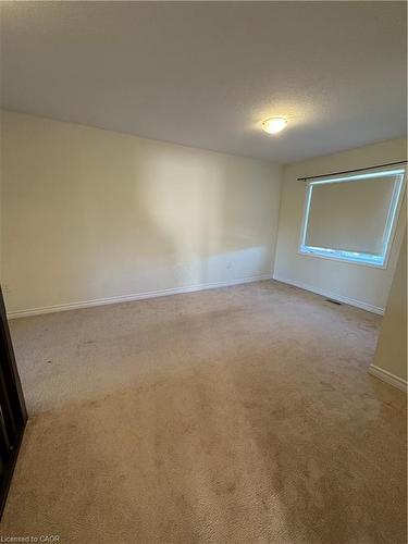 50 Shoreacres Drive, Kitchener, ON - Indoor Photo Showing Other Room