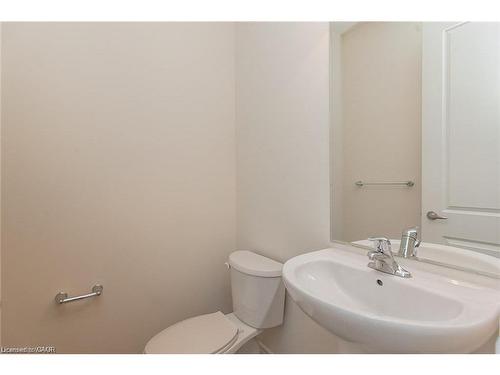 50 Shoreacres Drive, Kitchener, ON - Indoor Photo Showing Bathroom