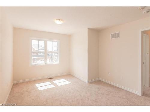 50 Shoreacres Drive, Kitchener, ON - Indoor Photo Showing Other Room