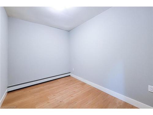 A-308 Barton Street E, Hamilton, ON - Indoor Photo Showing Other Room