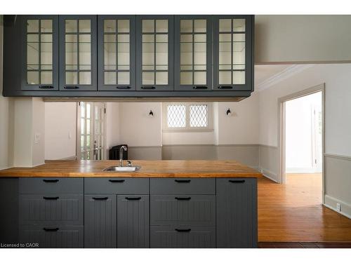 36 Mountwood Avenue, Hamilton, ON - Indoor Photo Showing Other Room