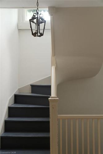 36 Mountwood Avenue, Hamilton, ON - Indoor Photo Showing Other Room