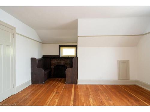 36 Mountwood Avenue, Hamilton, ON - Indoor Photo Showing Other Room