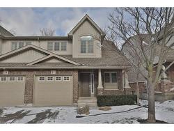 21-7 Gibson Place  St. Catharines, ON L2R 0A3