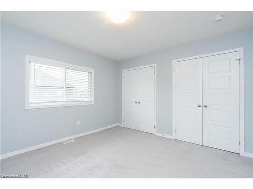 76-3200 Singleton Avenue, London, ON - Indoor Photo Showing Other Room