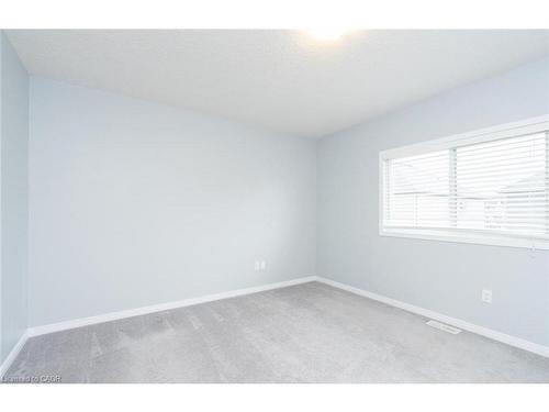 76-3200 Singleton Avenue, London, ON - Indoor Photo Showing Other Room