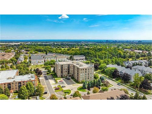 305-3497 Upper Middle Road, Burlington, ON - Outdoor With View