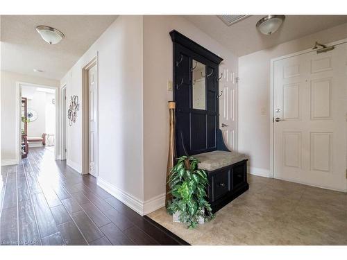 305-3497 Upper Middle Road, Burlington, ON - Indoor Photo Showing Other Room