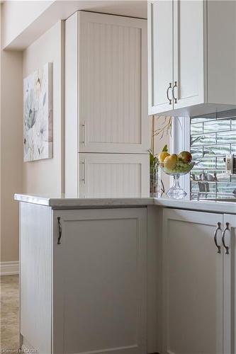 305-3497 Upper Middle Road, Burlington, ON - Indoor Photo Showing Other Room