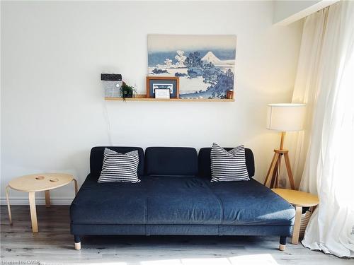 340 Pioneer Drive, Kitchener, ON - Indoor