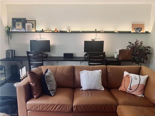 340 Pioneer Drive, Kitchener, ON - Indoor Photo Showing Office