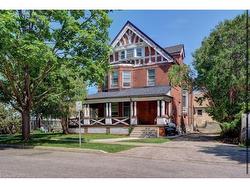 5-46 East Avenue  Brantford, ON N3S 3L3