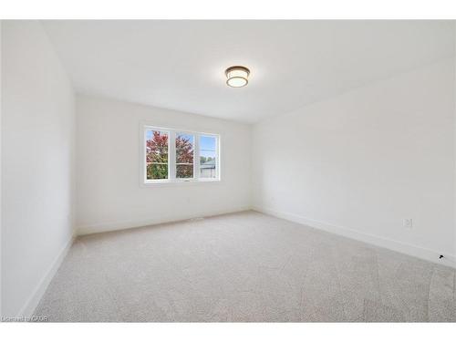 548 Peach Blossom Court, Kitchener, ON - Indoor Photo Showing Other Room