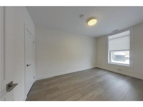 30 Main Street, Cambridge, ON 