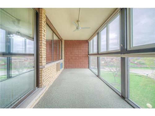 406-400 Champlain Boulevard, Cambridge, ON -  With Exterior