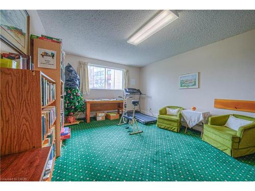 406-400 Champlain Boulevard, Cambridge, ON - Indoor