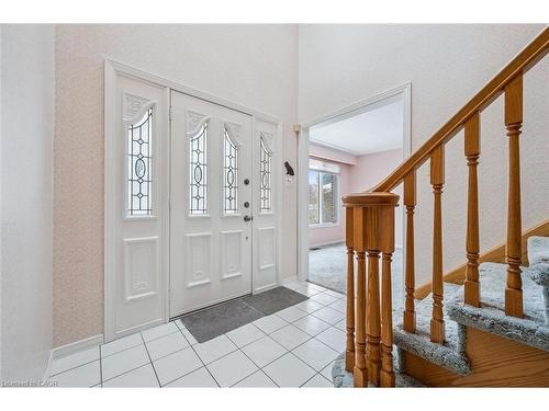 18 Woodview Court, Kitchener, ON - Indoor Photo Showing Other Room