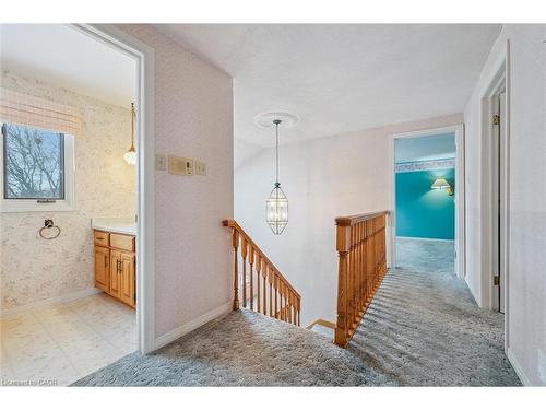 18 Woodview Court, Kitchener, ON - Indoor Photo Showing Other Room