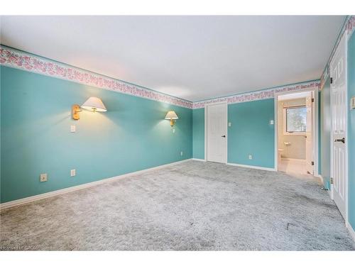 18 Woodview Court, Kitchener, ON - Indoor Photo Showing Other Room