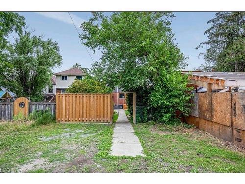 23 Melbourne Street, Hamilton, ON - Outdoor