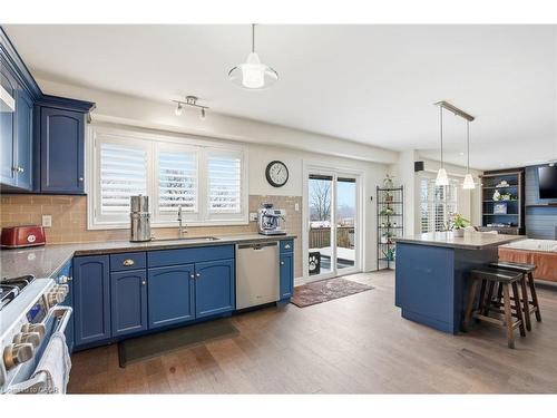 75 Etherington Crescent, Binbrook, ON - Indoor Photo Showing Kitchen