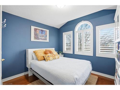75 Etherington Crescent, Binbrook, ON - Indoor Photo Showing Bedroom